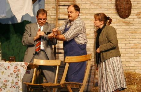 07 - albert will wissen was gespielt wird.jpg